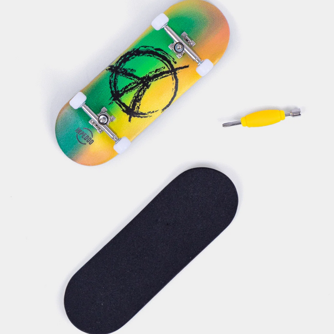 Signe de paix en bois 5 plis Fingerboard